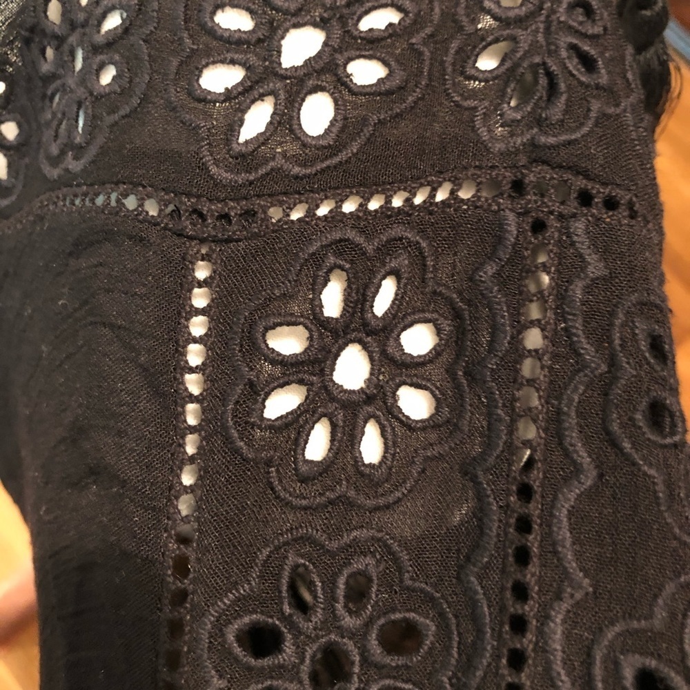 🌻 4/$25 - Black Kimono Eyelet Faux Wrap Dress - Picture 3 of 5